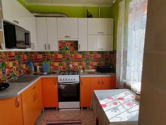Продам 1-кімнатну квартиру. Лівий берег. 11 мкр Кам'янське