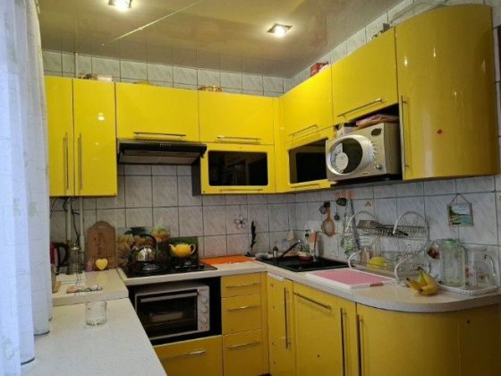 Продам 3х комнатную квартиру левый берег 11й район Кам'янське