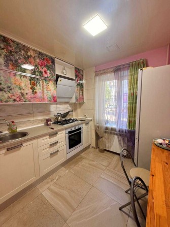 Продам: 2-комнатная квартира, Ремонт, Черноморск - фото 1
