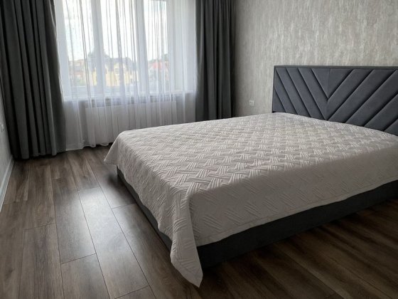 2-кімнатна квартира,центр Козятина