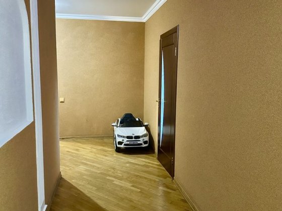 Продам 3- х кімнатну квартиру