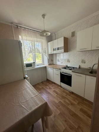 У продажі 3к квартира на вул.Парковій - фото 1