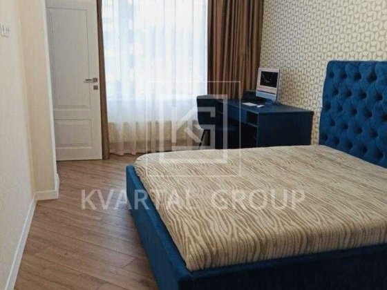 Євро-3к з ремонтом у ЖК  Park Town з меблями та технікою Гостомель