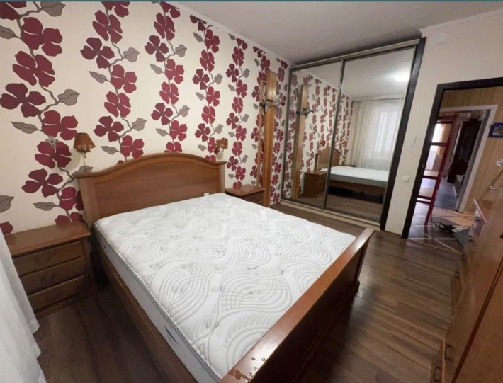 Продам свою трехкомнатную квартиру АББО - фото 1