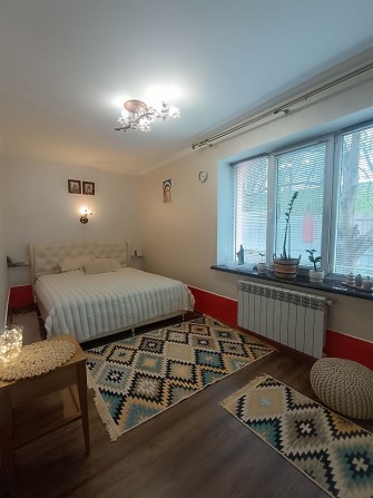Продається 3-ох кімнатна квартира з індивідуальним опаленням - фото 1