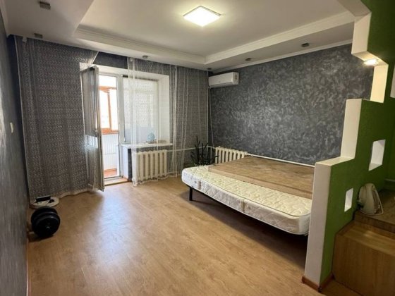 Продам однокімнатну квартиру Кам'янець-Подільський
