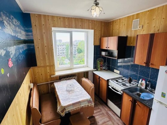 Продам 1 к квартиру у моря Парковая Черноморск