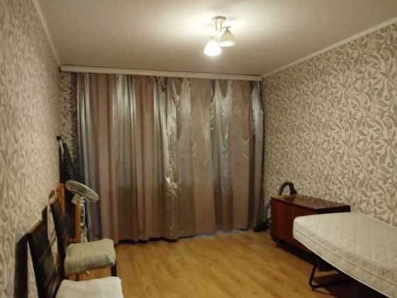 3-комнатная, ул Парковая, Ремонт, 2-й Этаж, возле Моря Черноморск