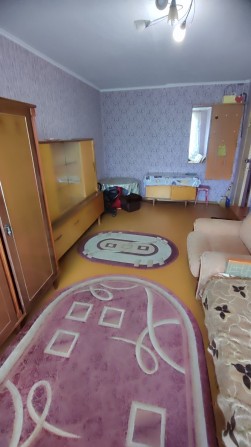 В продажі гарненька комунальна квартира, по гарній ціні. ! - фото 1