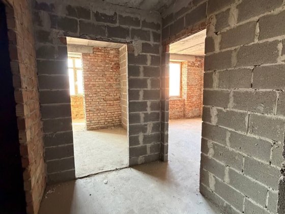 Продам 1 кімнатну квартиру р-н центр міста Каменец-Подольский