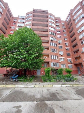 Продам квартиру 53 м.кв. - фото 1