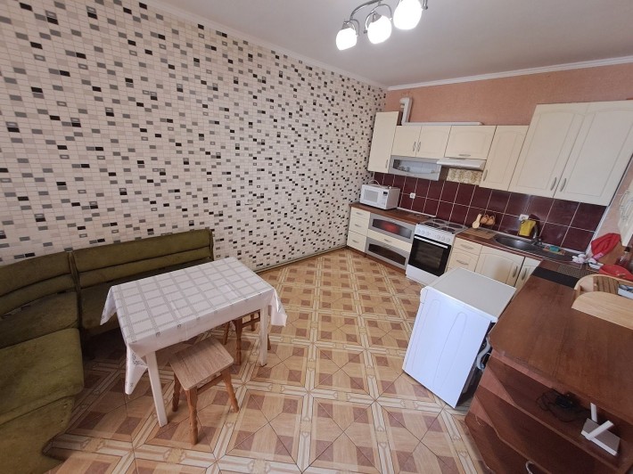 Продам 2к.квартиру Черноморск - фото 1