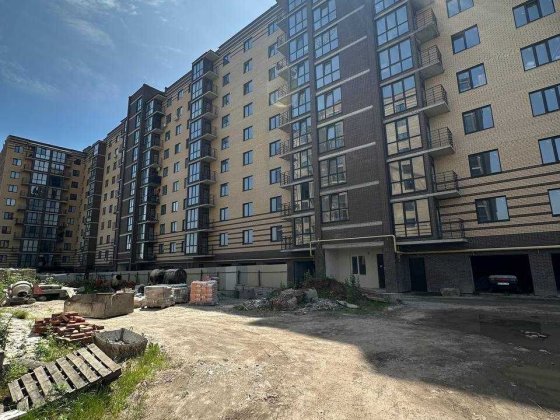 Продам 2-х кімнатну квартиру в Центрі міста, ЖК «Премʼєр», Кам'янець-Подільський