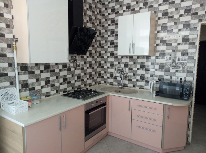 Продам 1к.квартиру у моря со своим котлом - фото 1