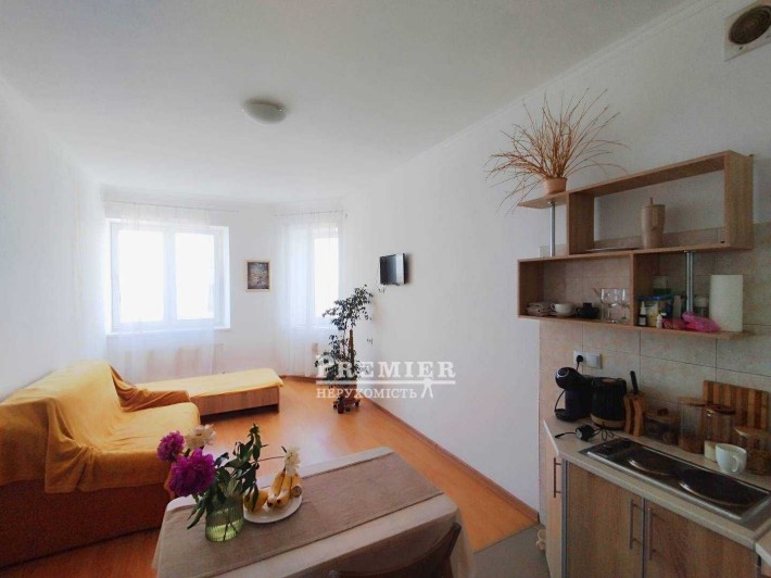 Продаж 1 кімн. квартири 58.7 кв.м. - фото 1
