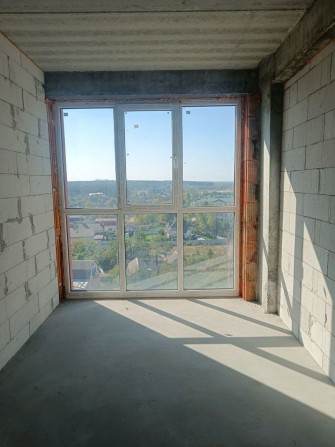 Велика 1кімнатна квартира 44.5м2 - фото 1