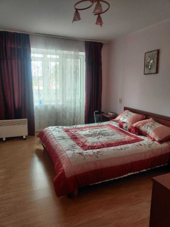 Продам 2-х кім. квартиру - фото 1