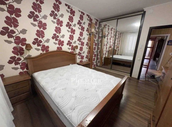 Продаж 3 кімн. квартири м. Чорноморськ - фото 1