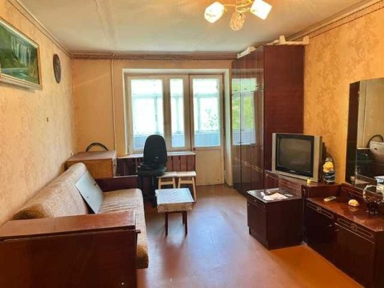 Продаж 1 к.квартири,р-н "Житломасив",вул.Металістів,6 Конотоп