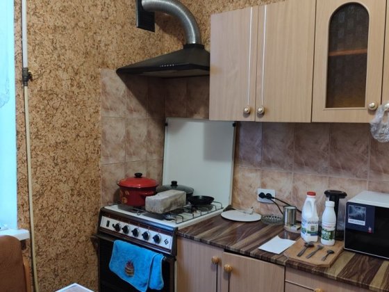 Терміново продам 1 квартиру Щебзавод Коростень
