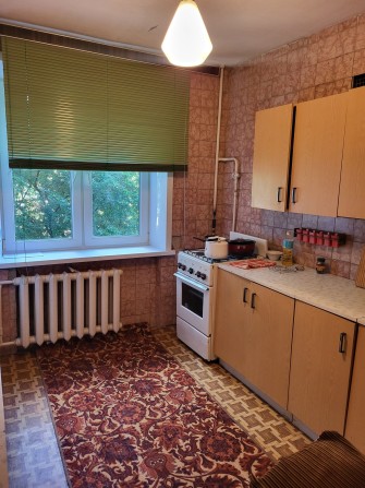 Продам 3х кв. Київська 2й поверх - фото 1