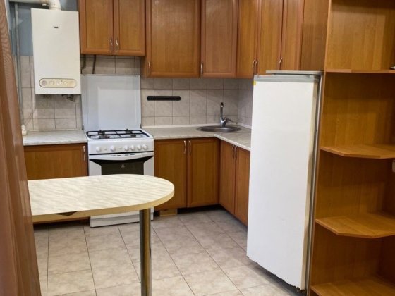 Продам 2-х кімнатну квартиру,з автономним опаленням, р-н Ковельський Коростень