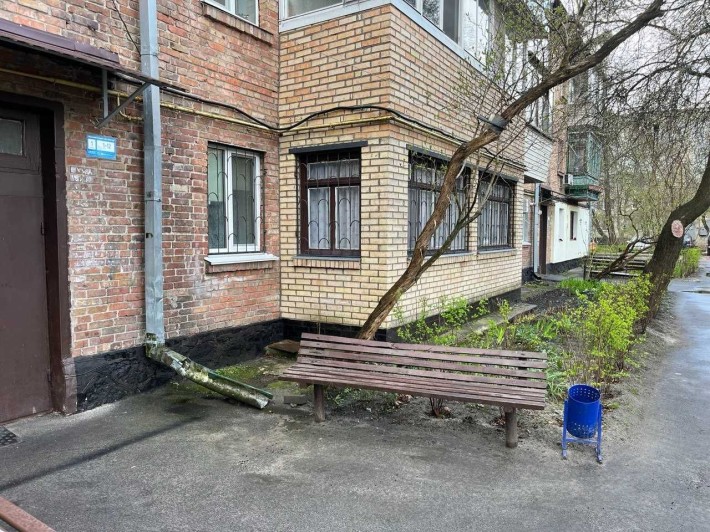 3 кімнатна квартира, 1 поверх, Коцюбинське, вул. Меблева - фото 1