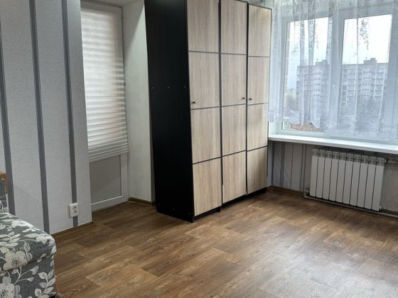 Продаж. 1 кімнатної квартири м. Лозова, Харківська область Лозова