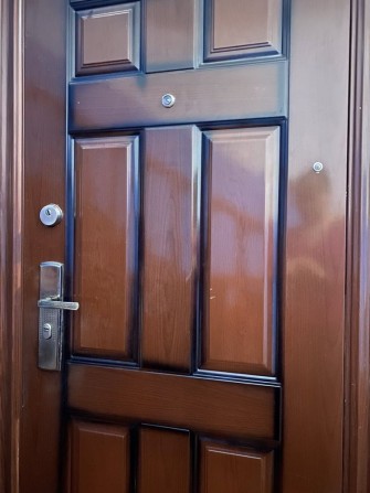 Продам 2 кім квартиру у центрі біля парку Вовка Андрія - фото 1