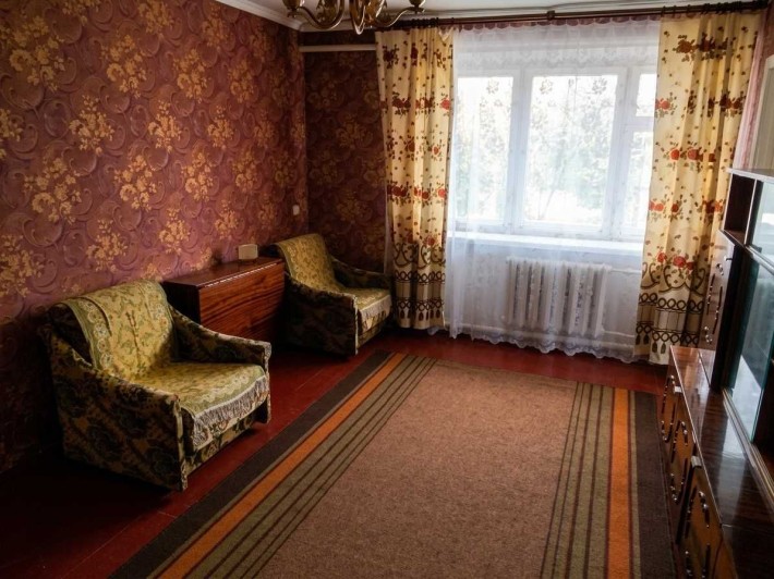 Продаж 2-кімнатної квартири з гаражем, землею та погребом, центр міста - фото 1