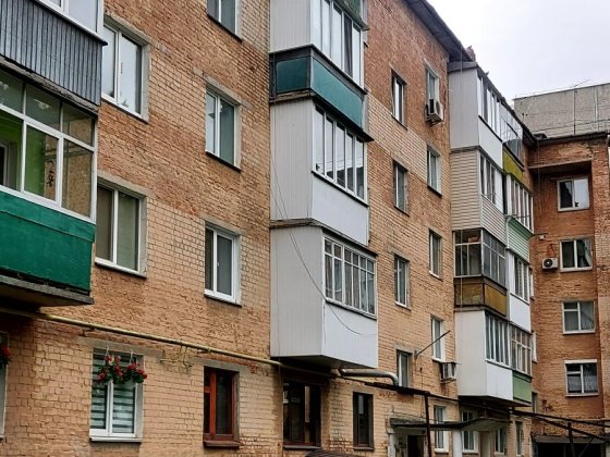 3-х кімнатна в м Ніжин