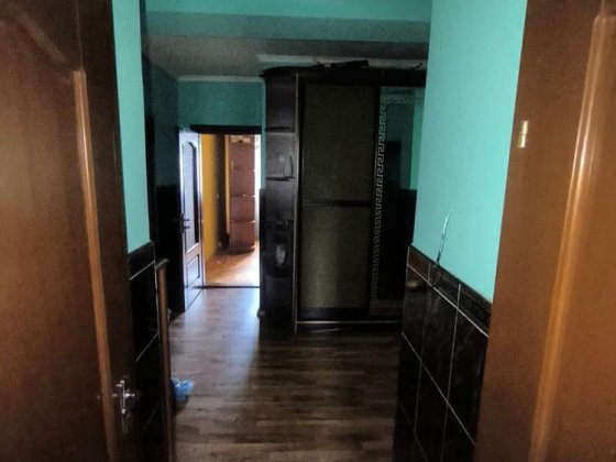 Продам квартиру 4 кімнатну Мукачеве