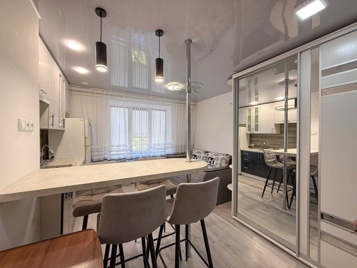Продаж смарт-квартири в центрі міста. Укомплектована усім необхідним - фото 1