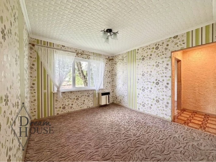 Продаж 1 кімнатної квартири барачного типу - фото 1