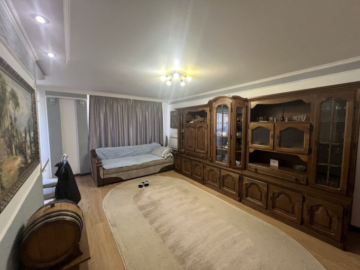 Продаж СУПЕР квартири з євроремонтом . - фото 1