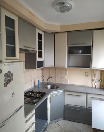 Продаж двохкімнатной квартири Черемушки набережна. - фото 1