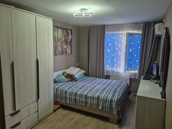 Продаж 3 кімнатной квартири Росвигово.