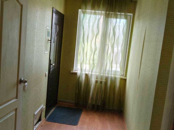Без комісії. Продаж 2-кімнатної квартири площею 42 м², район Лікарні Обухів
