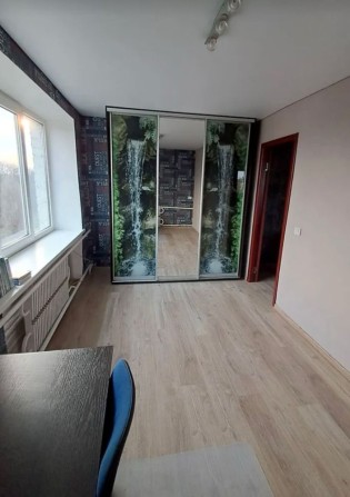 Продам 3 комнатную квартиру в городе с евро ремонтом. - фото 1