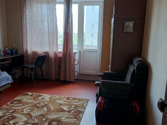 Продам 1 комнатную квартиру Павлоград