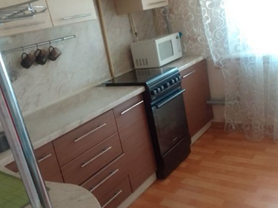 Пррдам квартиру 4 кімнати