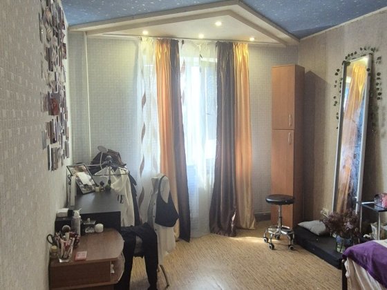 Продаж 3и км. квартири  Варус Самар