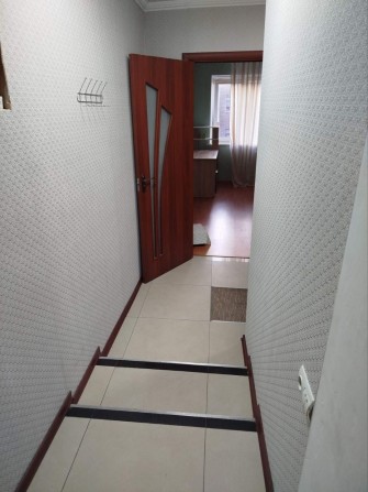 Продам двух кімнатну квартиру - фото 1