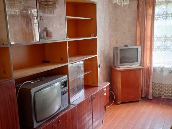 Трикімнатна квартира в центрі, без ремонта Сміла