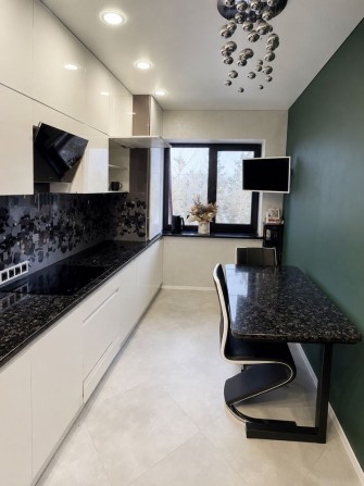 Продам 3х км квартиру в новобудові - фото 1