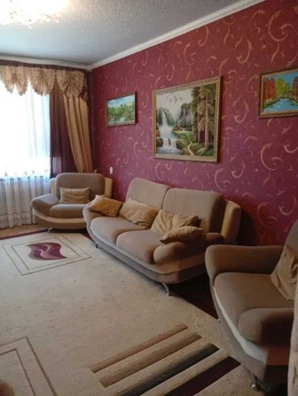 Продается 3-комнатная квартира на Химике - фото 1