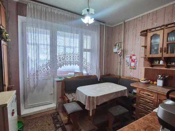 Продаж трикімнатної квартира рн "Епіцентр" Умань