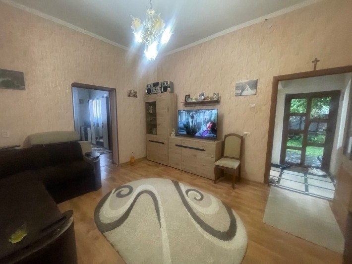 Продається квартира в місті Хуст - фото 1