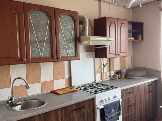 Продаж 3 кімнатноі квартири 8-9 школа Шептицкий