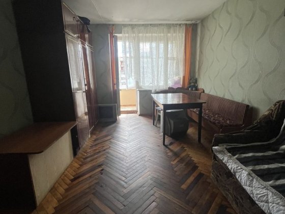 Продам 1-ну кввртиру більщоі  площі- ШЕПТИЦЬКИЙ Шептицкий
